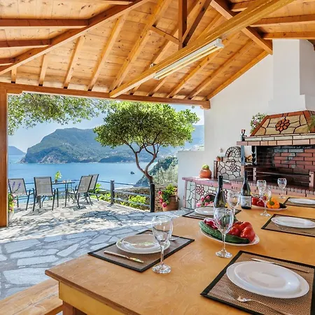 Remezzo * Skopelos Town